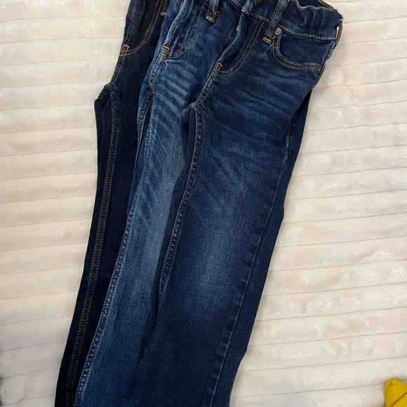 *SOLD* Size 5/6 Abercrombie Kids Jeans (3 pairs) - Picture 2 of 3